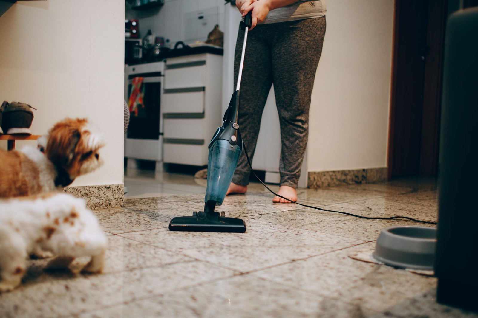 Nettoyer la laitance sur un carrelage